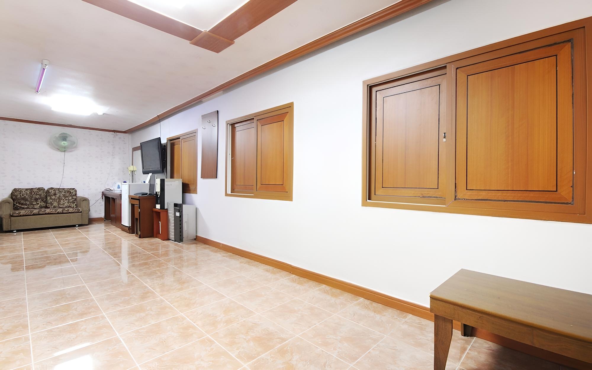 Room (Twin - group) photo 1