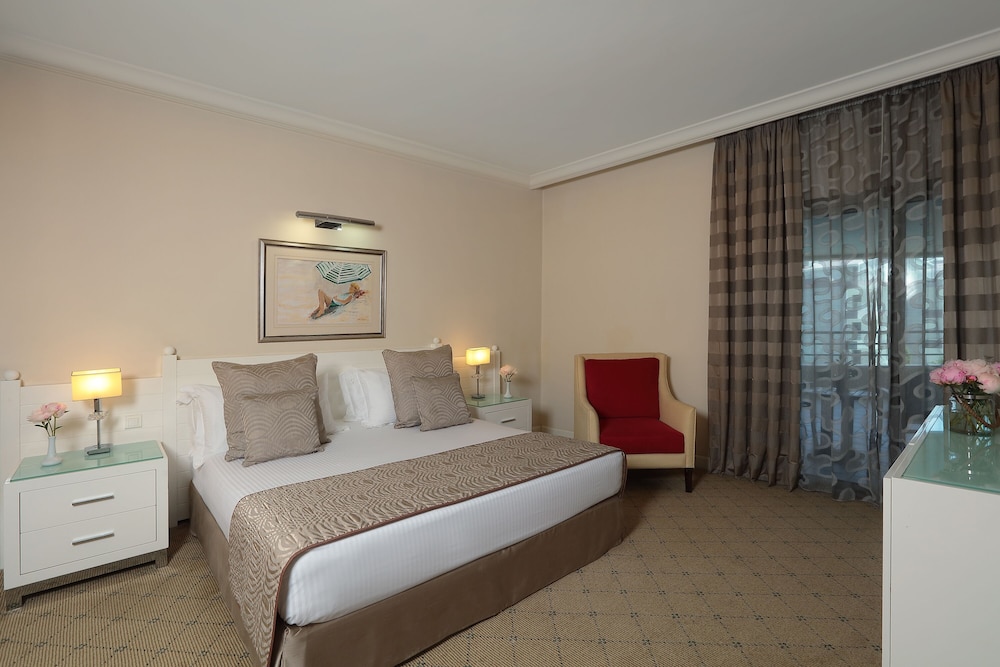 Family Suite, 1 King Bed