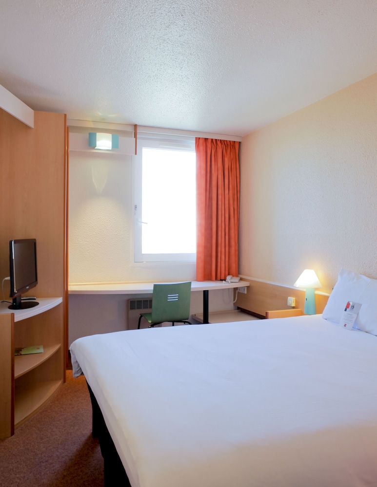 Standard Double Room, 1 Double Bed - Photo 10