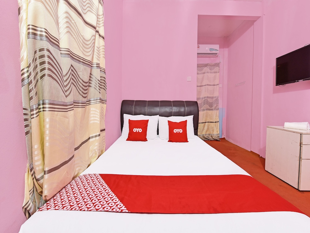 Deluxe Double Room, 1 Queen Bed - Photo 1