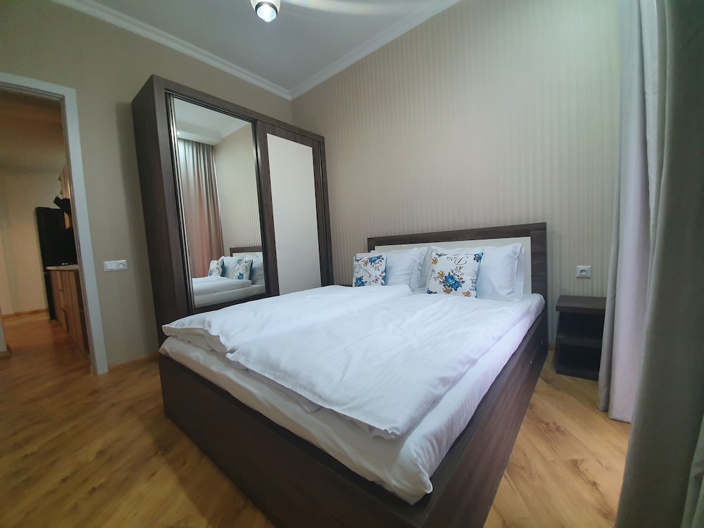 Luxury Apartment, 2 Bedrooms, City View, Executive Level