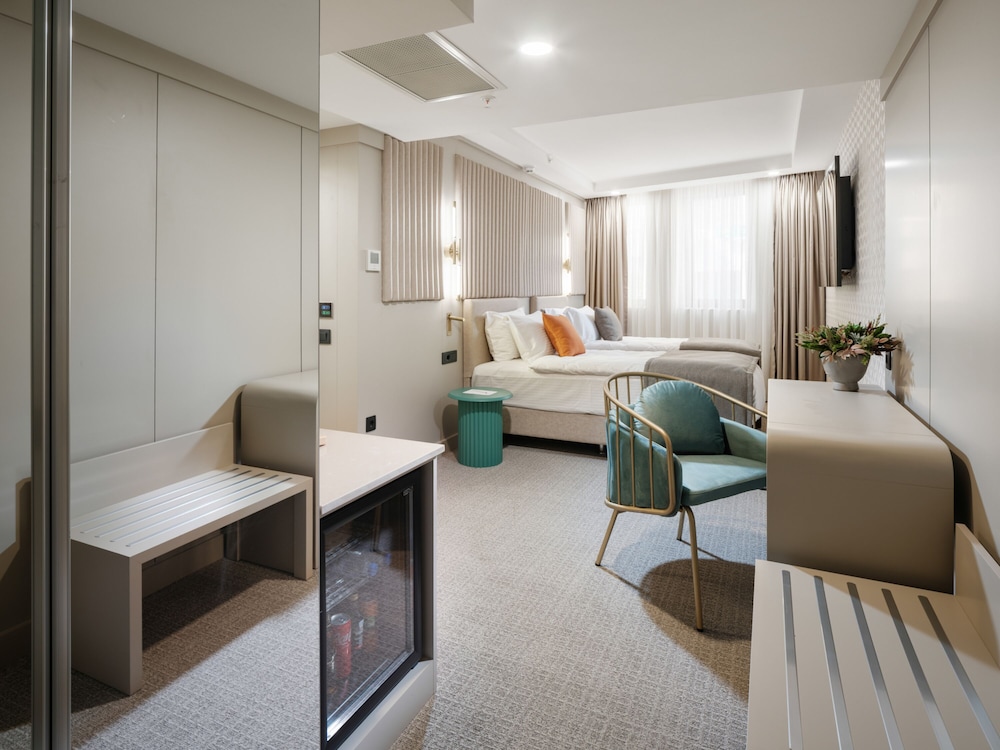 Standard Double Or Twin Room photo 1