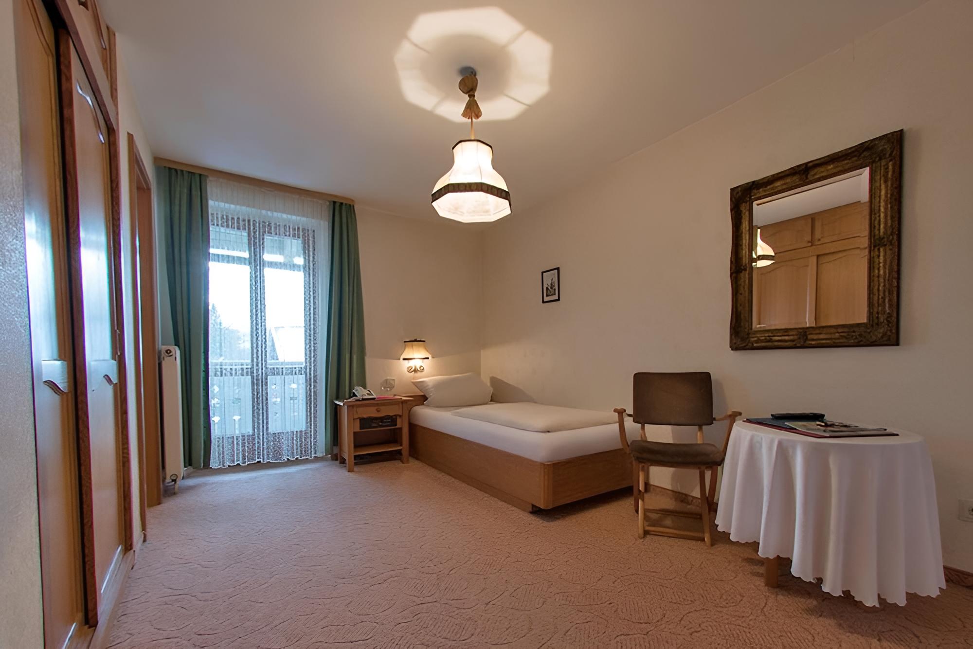 Single Room photo 1