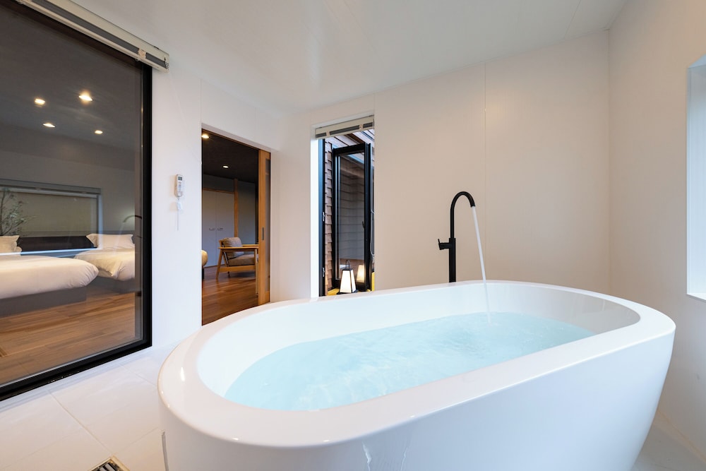 [NI] Twin room, Non-Smoking photo 2