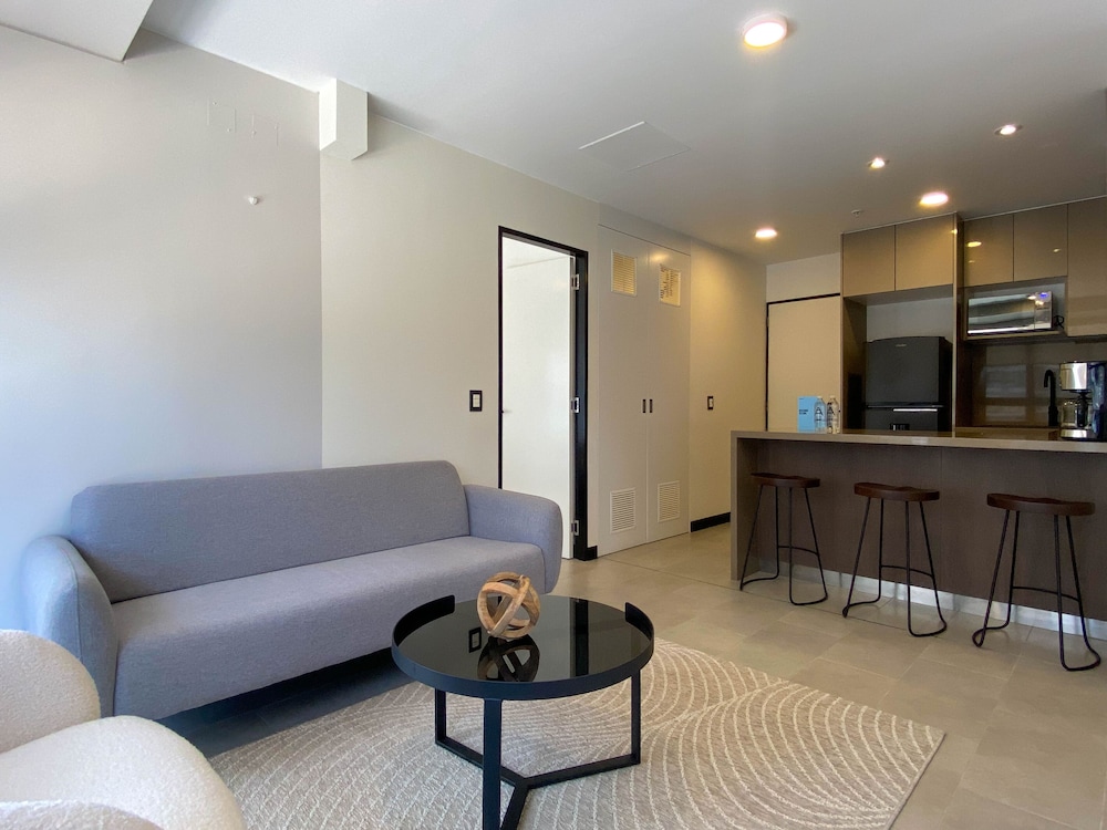 Apartment, 2 Bedrooms (604)