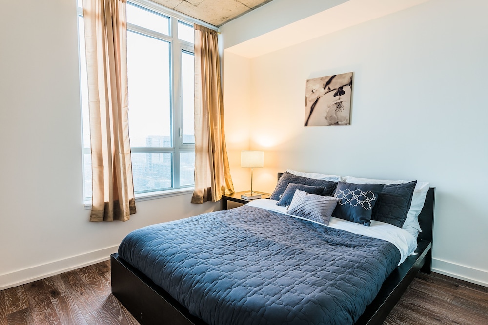 Gladstone Suites - Toronto Central, Photo 2