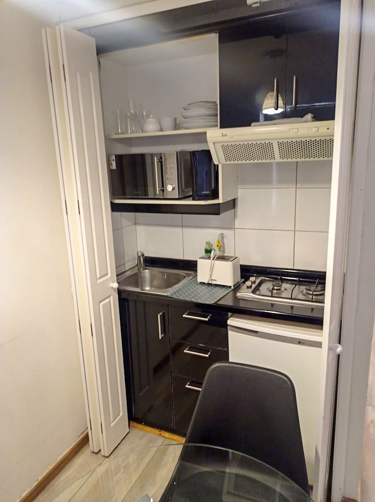 Studio (1011) photo 2