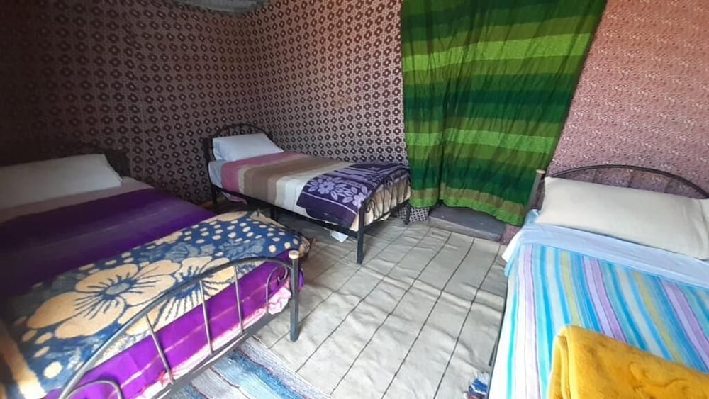 Family Tent (6 Pax) photo 3