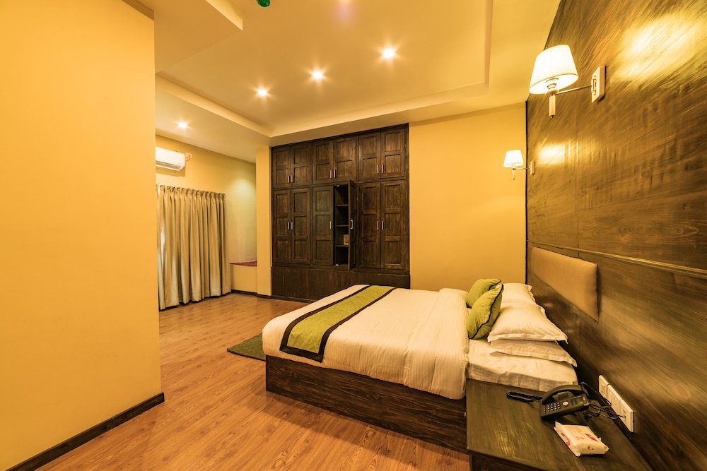 Executive Suite photo 3
