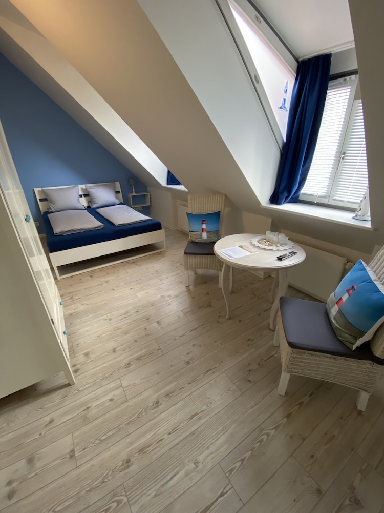 Junior Double Room