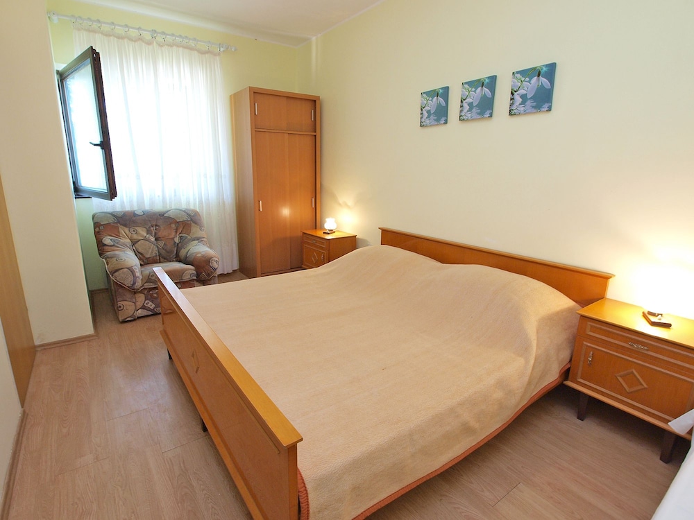 Apartment, 1 Bedroom (606/1457)