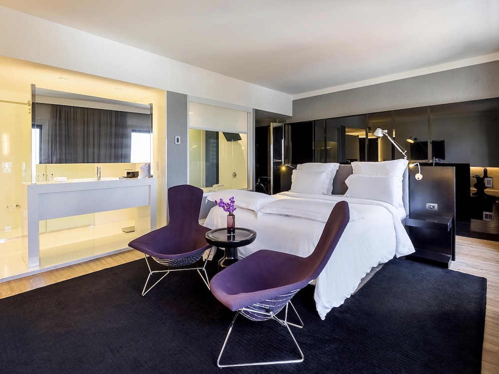 Executive Suite, 1 Queen Bed, Park View
