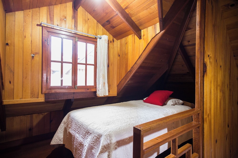 Deluxe Cabin photo 3