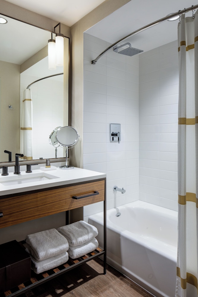 Houston CityPlace Marriott at Springwoods Village, Photo 5