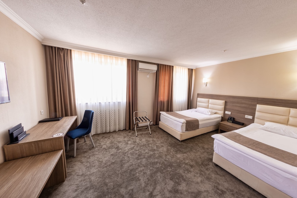 Family Triple Room