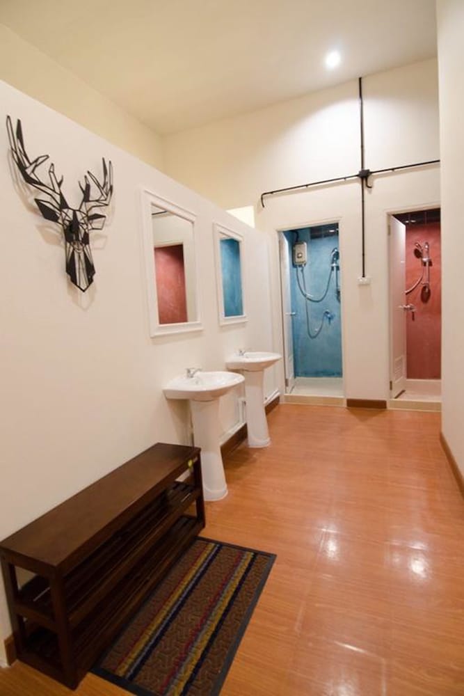 Classic Studio, Ensuite - Photo 33