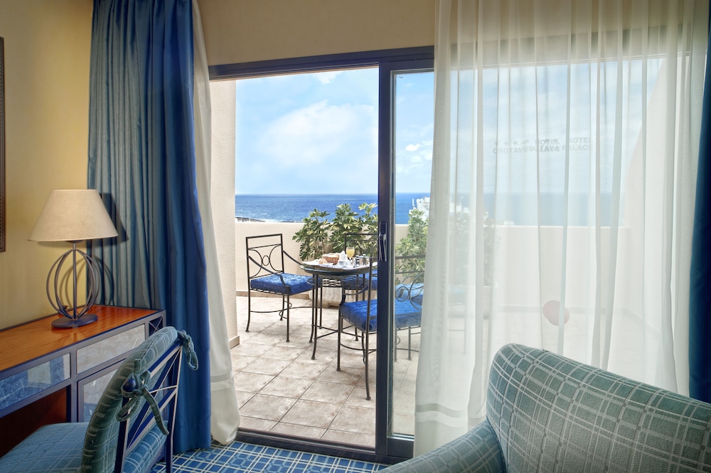 Double Room, Sea View (Single Use) photo 3