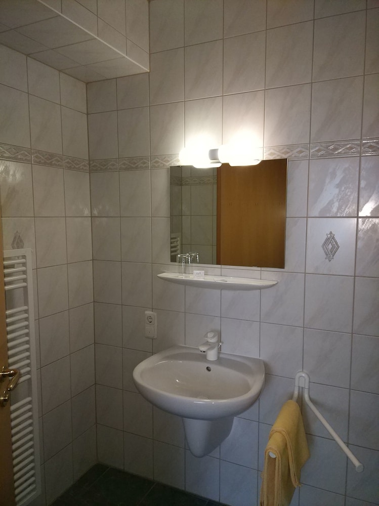 Superior Single Room, Private Bathroom photo 3