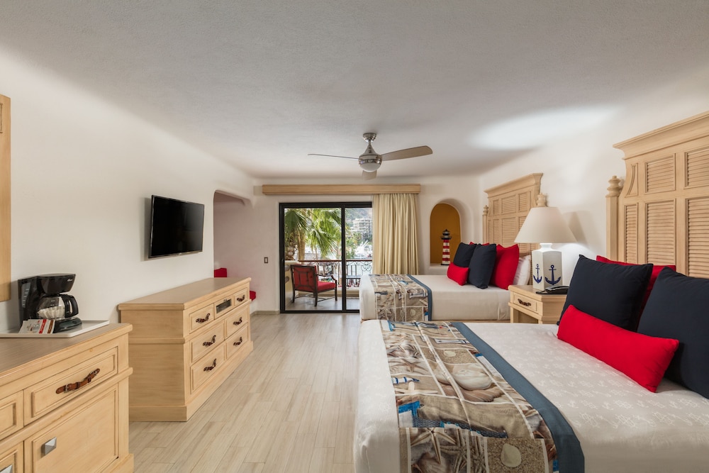 Grand Luxe Jr. Suite - Photo 1