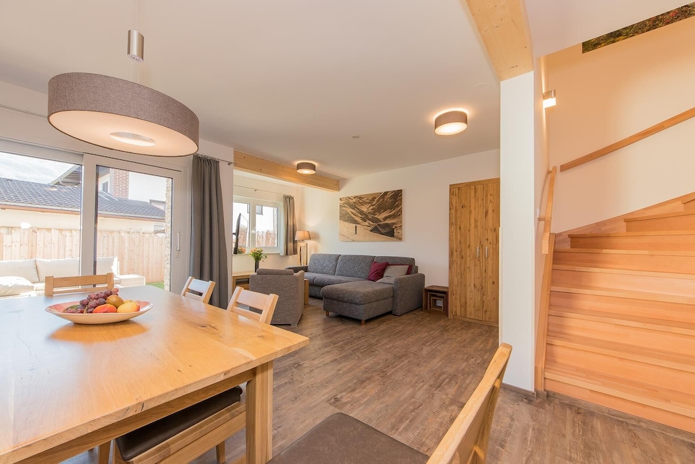 Deluxe Chalet (Edelweiss) photo 2