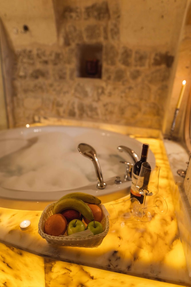 Jakuzili Suite - Photo 60