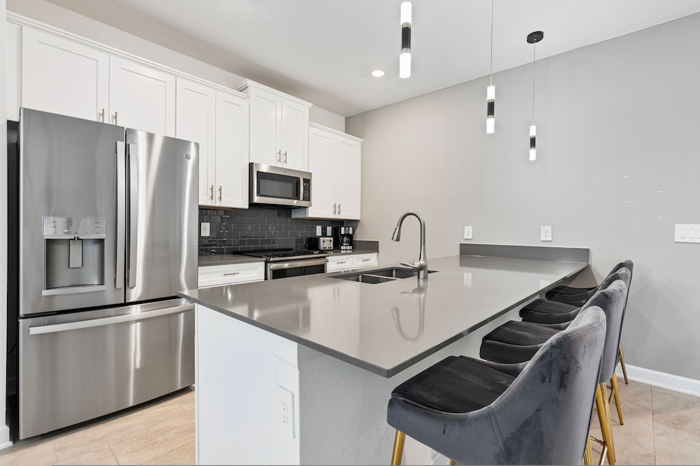 Brand New Home 5 Bedrooms 4 Baths At Storey Lake, Photo 28