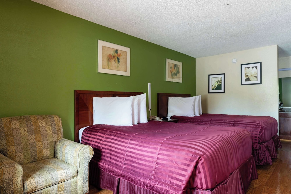 Deluxe Room, 2 Double Beds, Non Smoking - Photo 3