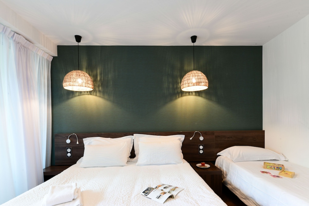 Triple Room, Balcony - Photo 2