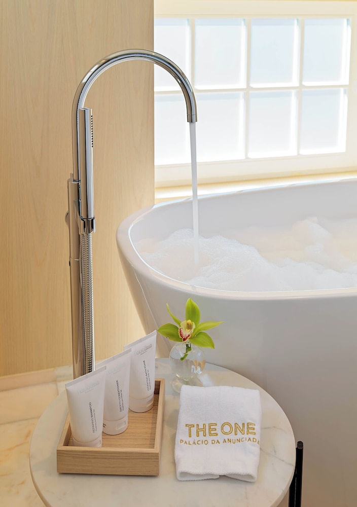 Signature Suite (Garden) - Photo 16