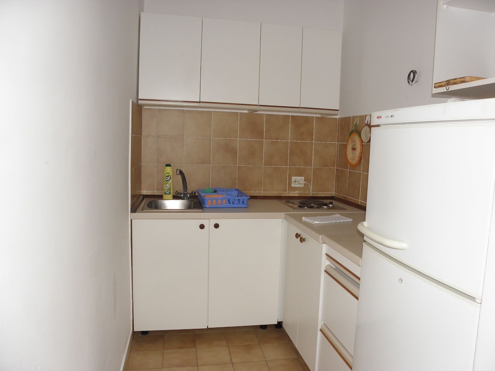 Apartment (Ruzica - 50 m from sea - A1 Mali (2+1) photo 1