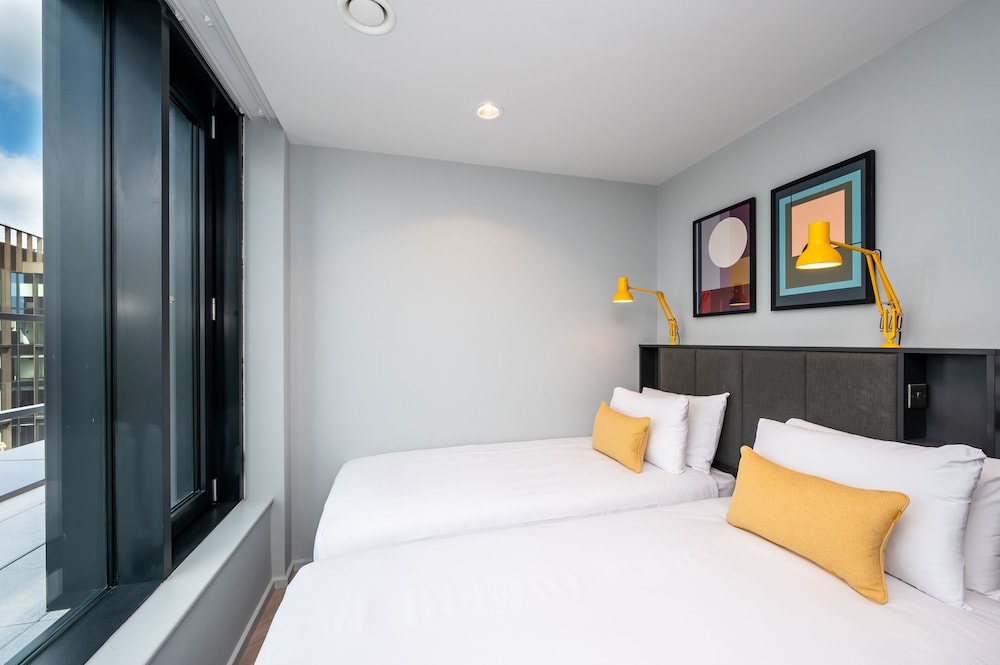 Available room