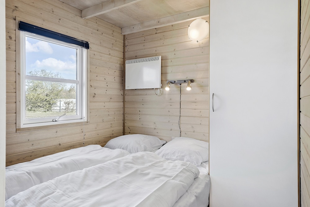 Deluxe Cabin photo 2