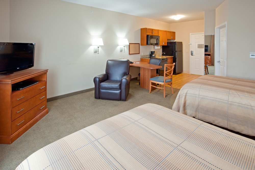 Studio Suite, 2 Double Beds - Photo 4