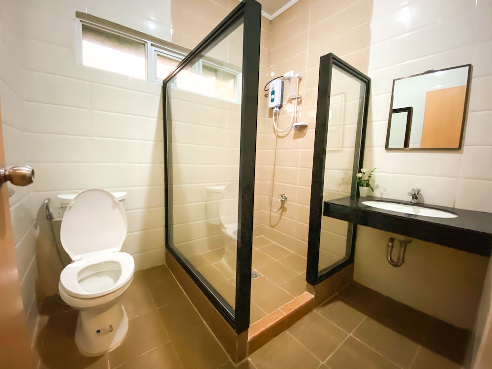 Deluxe Room, 1 Double Bed photo 2