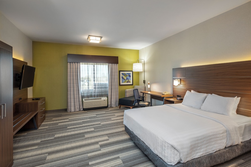 Standard Room, 1 Queen Bed, Accessible