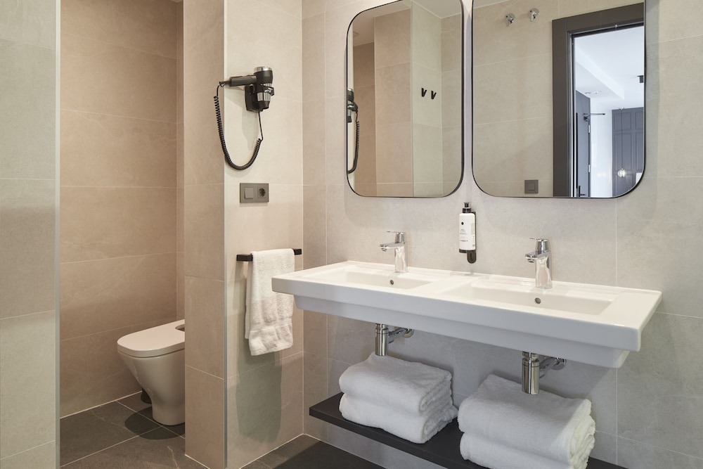 Junior Suite with Terrace - Photo 6
