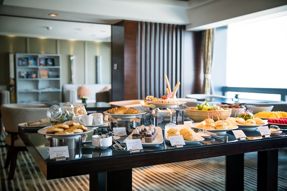 Executive Suite photo 2
