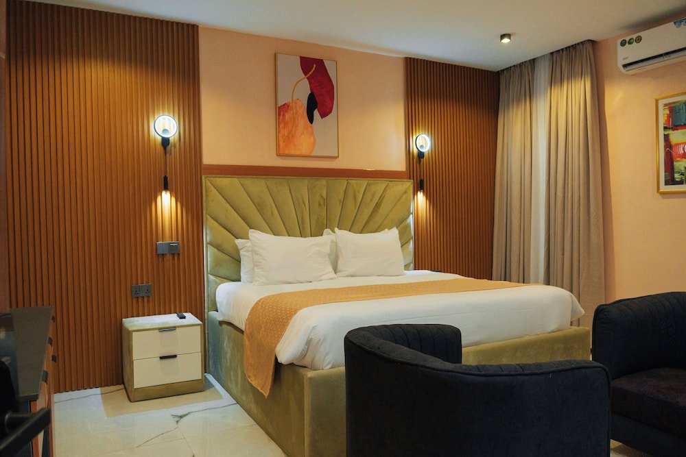 Deluxe Double Room Single Use