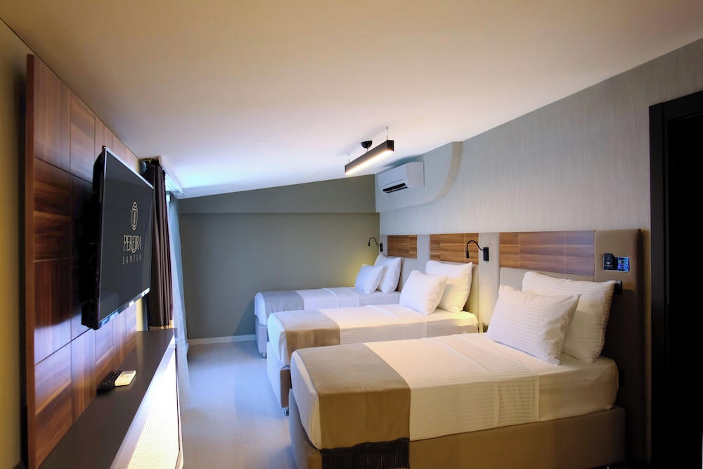 Superior Room, City View