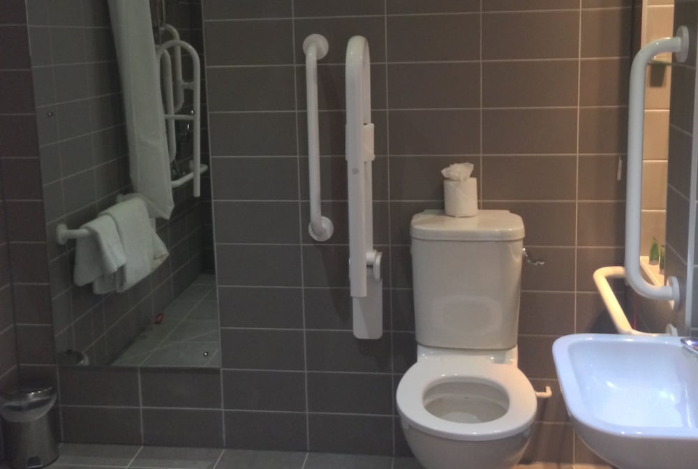Accessible Double - Photo 5