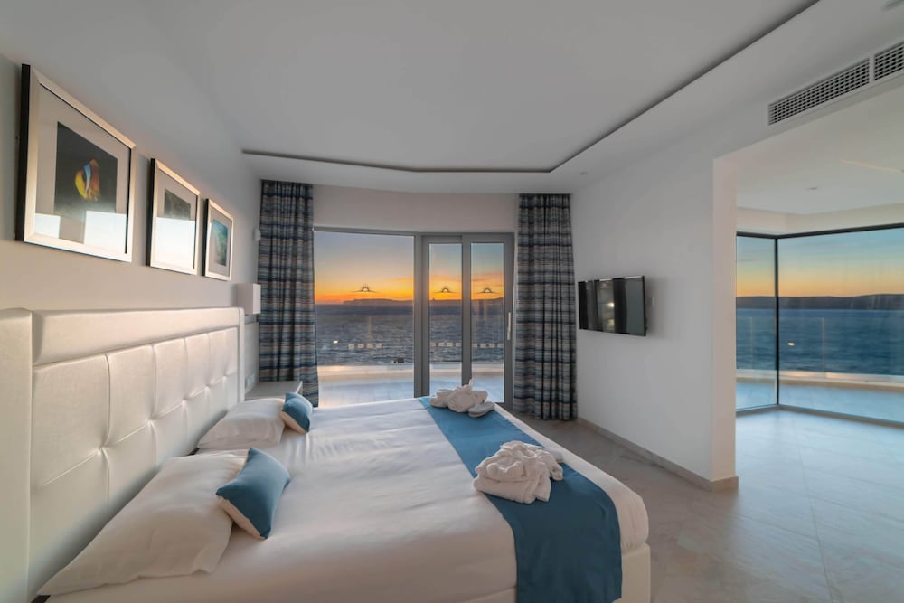Panoramic Suite