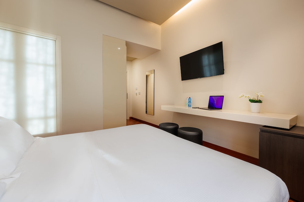Classic Double Room photo 3