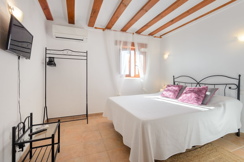 Habitación Familiar Cuádruple (Romero)