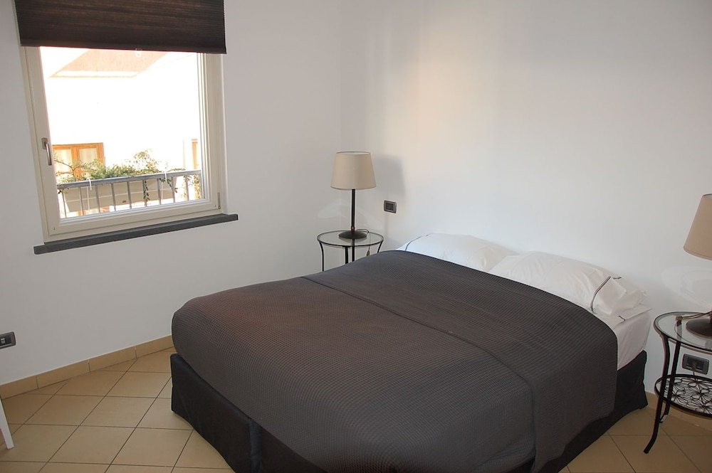 Deluxe Studio, City View photo 3