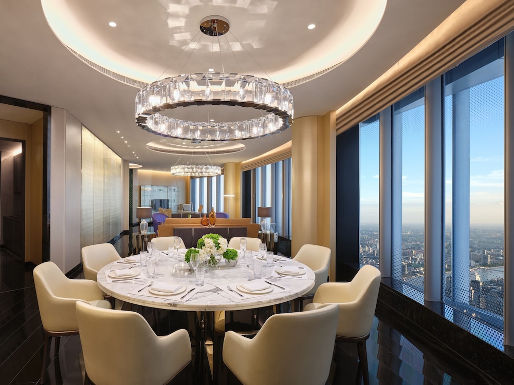 Jin Jiang Suite photo 2