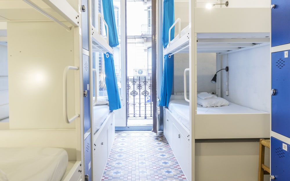 1 bed in 10-Bed Mixed Dormitory Room