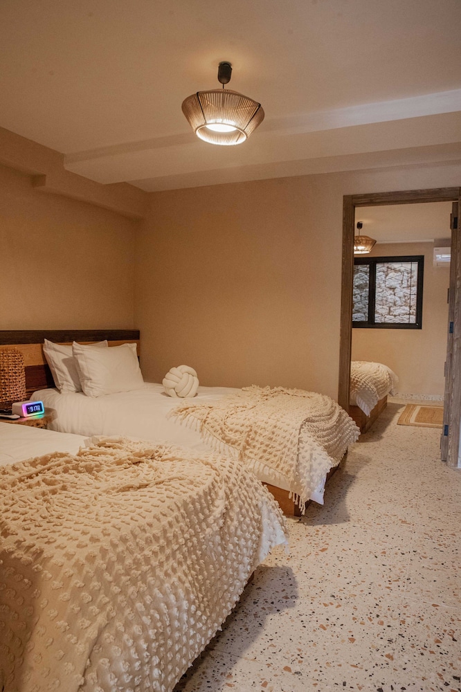Family Suite photo 2