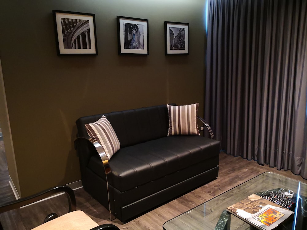 Presidential Studio Suite photo 3