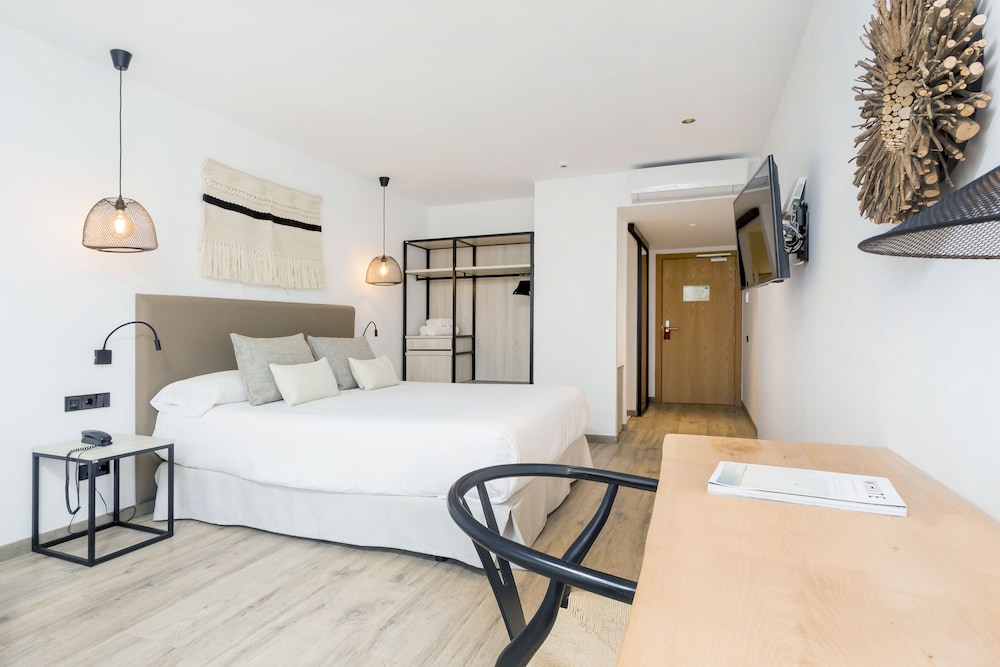 Habitación Estándar, Balcón