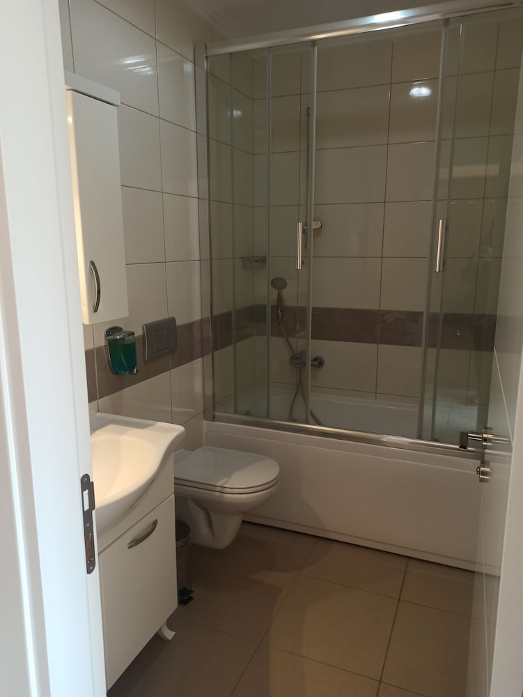 Comfort Room, 1 Double Bed, Mountain View photo 2